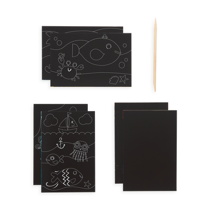 Supplies included in the Friendly Fish Scratch and Scribble Mini Scratch Art Kit includes 6 scratch sheets and a wooden stylus. 
