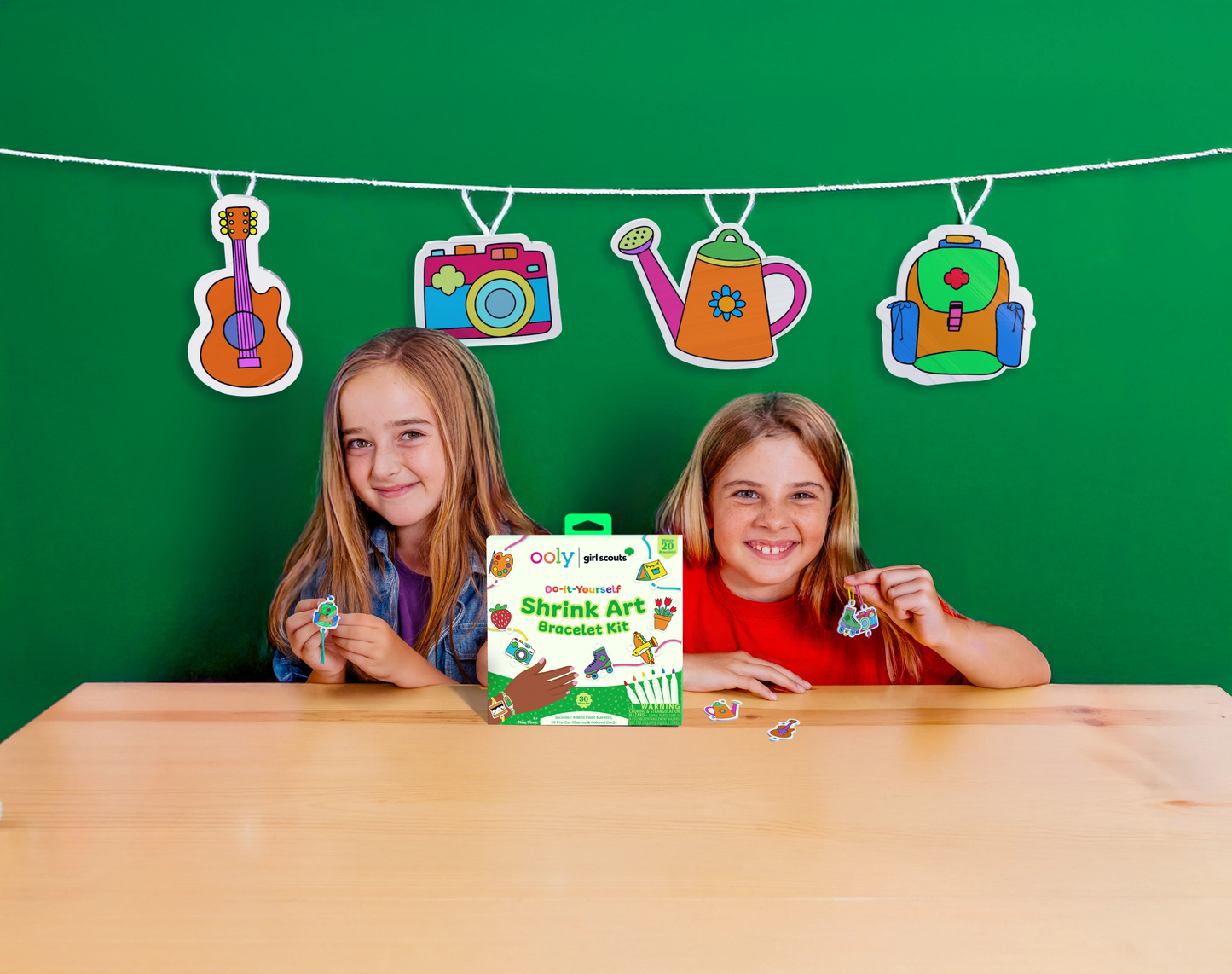 OOLY x Girl Scouts: Do-It-Yourself Shrink Art Bracelet Kit (30 PC Set)